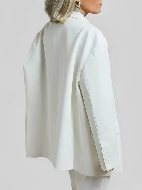 Noelia - Blazer oversize de líneas limpias, color blanco